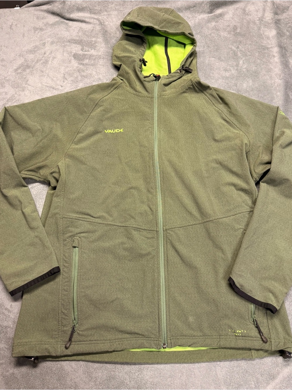 Men's Olive Green Hooded Softshell Jacket